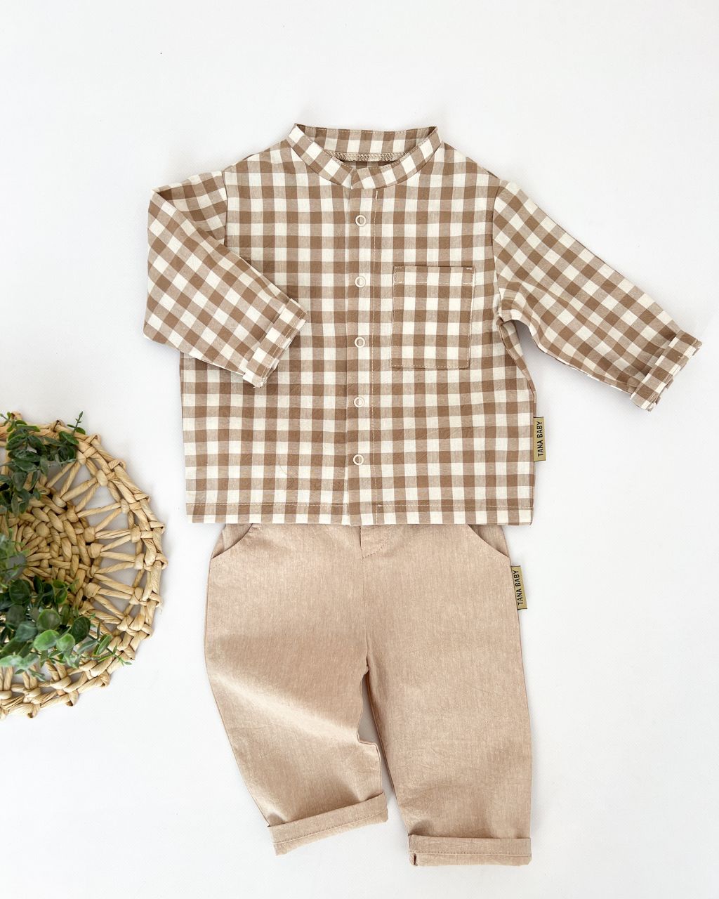 Костюм із органічної бавовни Organic Comfort штанці та сорочка бежева клітинка